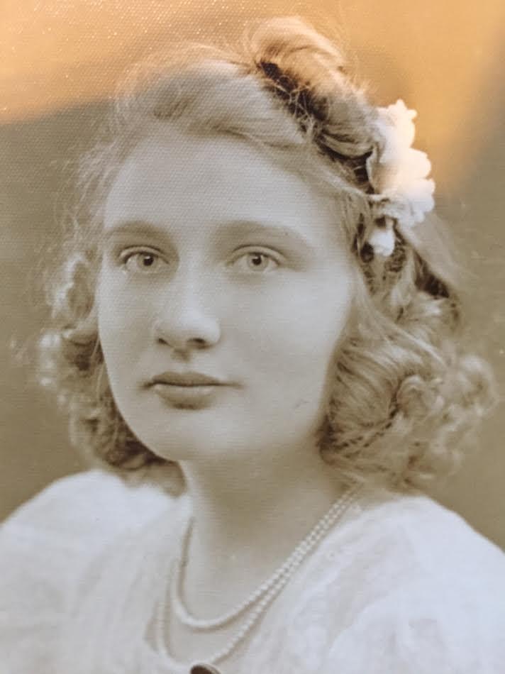 Gladys Dirnberger